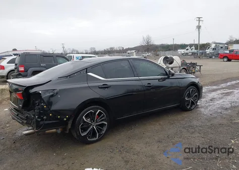 2023 Nissan Altima Sr Intelligent Awd из США, поврежденный, VIN 1N4BL4CW4PN371981